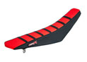 Housse de selle HONDA CRF 250 04-09 CRFX 250 04-16 CRF 450 05-08 CRFX 450 05-16 TOP RED- SIDE BLACK-STRIPES BLACK (M110-3RBB)